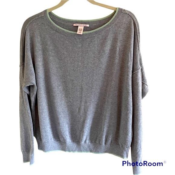 Victoria's Secret Sweaters - Victoria’s Secret Cashmere Blend Pullover Sweater S